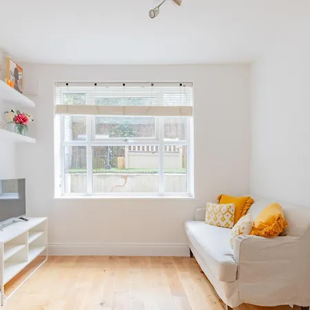 Cosy 1Bd Flat Heart Of North West London Apartment